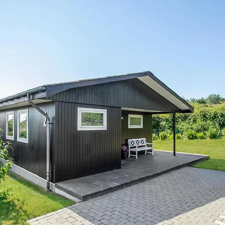 Amazing In With Kitchen