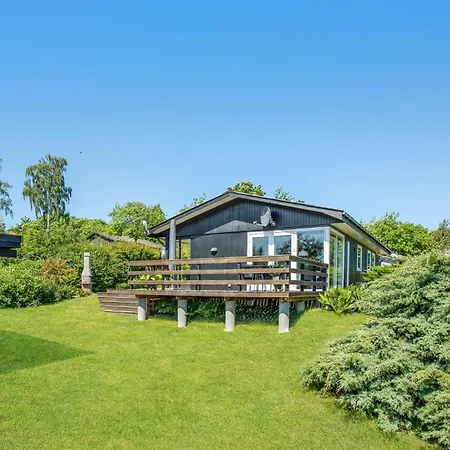 Amazing In With Kitchen